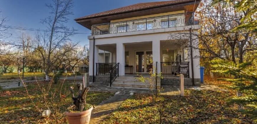 Vânzare proprietate deosebită situată în orașul Breaza