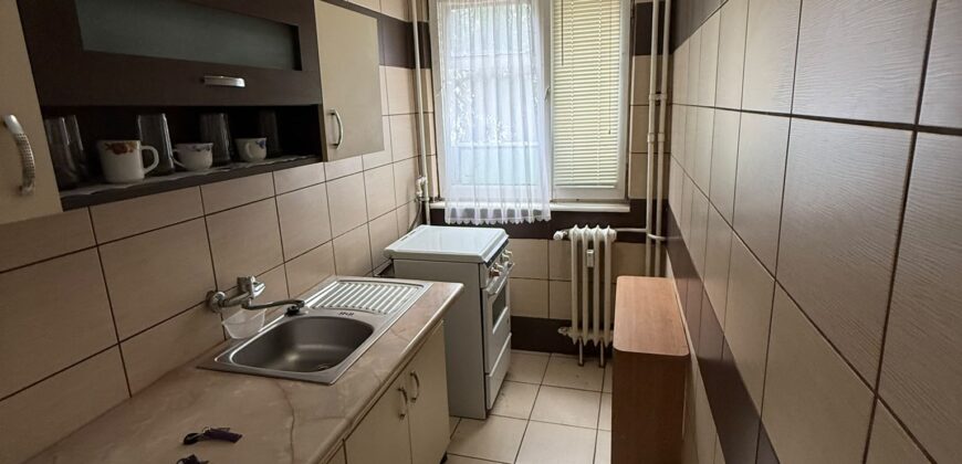 Apartament 3 camere de vânzare – Ploiești, zona Nord – Cartier Polux