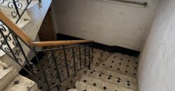 Proprietate deosebită în Ploiești – apartament cu 4 camere, un singur apartament pe nivel, boxă generoasă și cotă de teren 145 mp