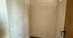Proprietate deosebită în Ploiești – apartament cu 4 camere, un singur apartament pe nivel, boxă generoasă și cotă de teren 145 mp