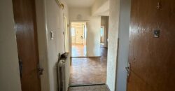 Proprietate deosebită în Ploiești – apartament cu 4 camere, un singur apartament pe nivel, boxă generoasă și cotă de teren 145 mp
