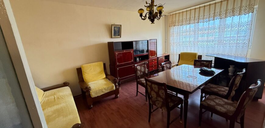 Apartament 3 camere decomandat, două balcoane – Bulevardul București, Ploiești