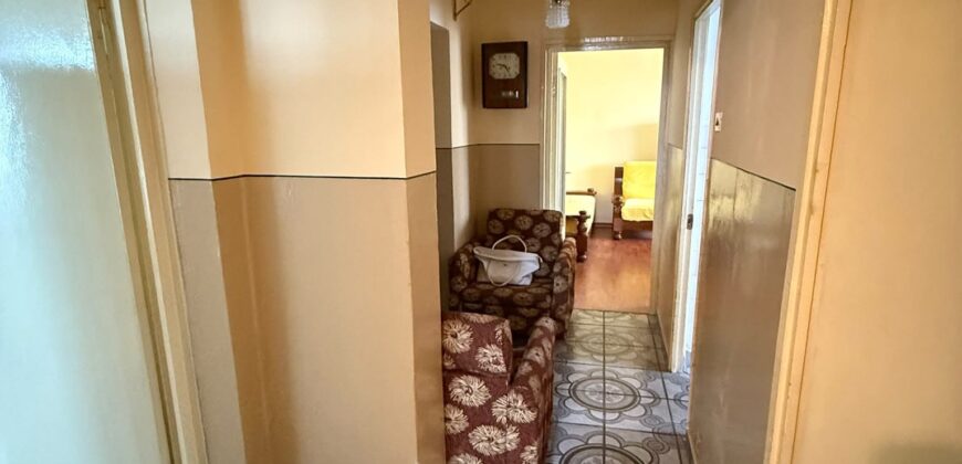 Apartament 3 camere decomandat, două balcoane – Bulevardul București, Ploiești