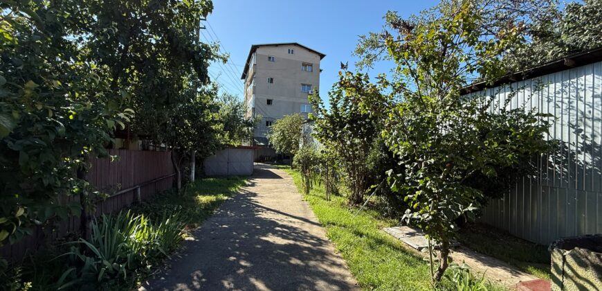Proprietate deosebită în Ploiești – apartament cu 4 camere, un singur apartament pe nivel, boxă generoasă și cotă de teren 145 mp