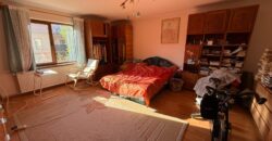 Casă de vânzare P+M, zona Albert – Ploiești | Teren 600 mp | 4 camere | Beci