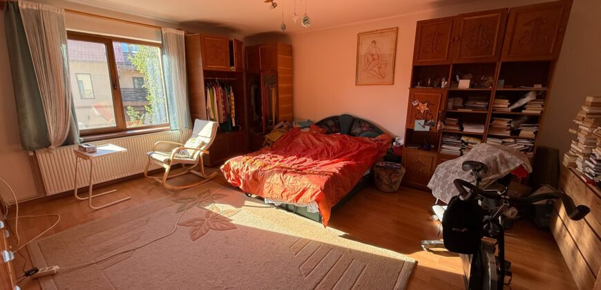 Casă de vânzare P+M, zona Albert – Ploiești | Teren 600 mp | 4 camere | Beci