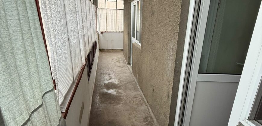 Apartament 3 camere decomandat, două balcoane – Bulevardul București, Ploiești