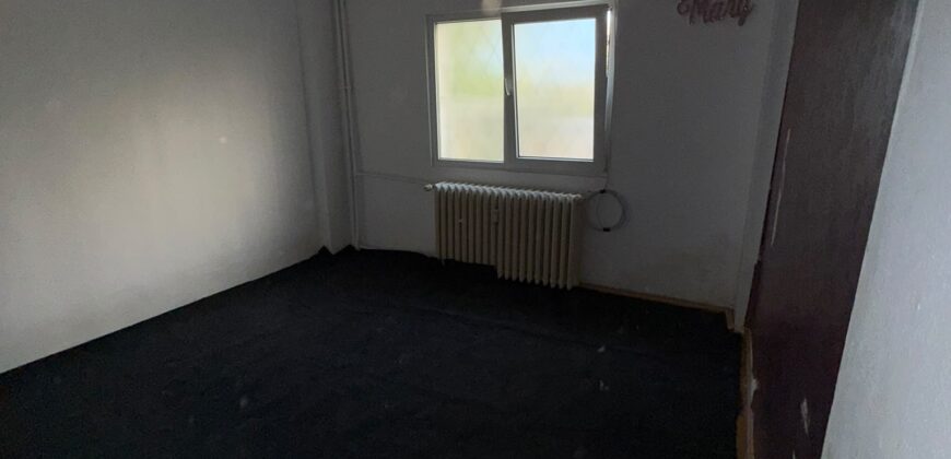 Apartament 3 camere decomandat – Bulevardul Republicii / LibraBank Ploiești