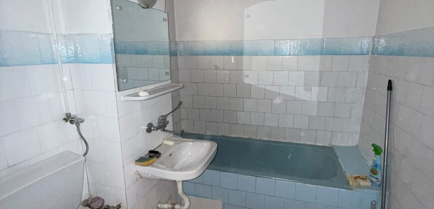 Apartament 3 camere decomandat – Bulevardul Republicii / LibraBank Ploiești
